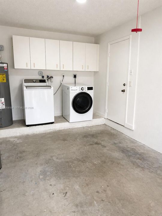 En Venta: $595,000 (3 camas, 2 baños, 1571 Pies cuadrados)