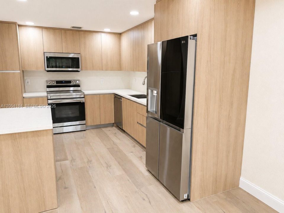 En Venta: $595,000 (3 camas, 2 baños, 1571 Pies cuadrados)