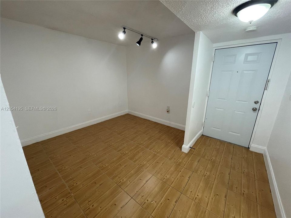 En Renta: $1,700 (1 camas, 1 baños, 775 Pies cuadrados)