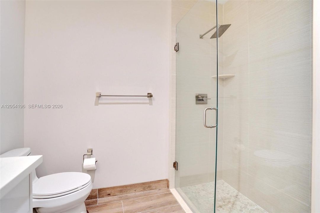В аренду: $3,500 (2 спален, 2 ванн, 1331 Квадратных фут)