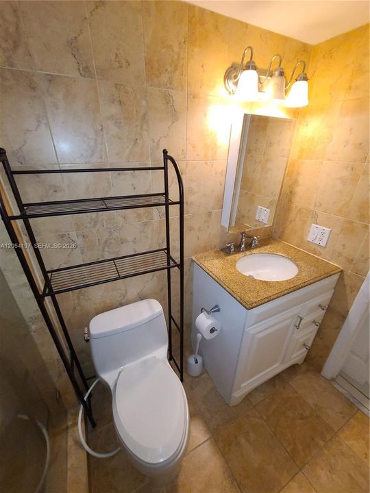 В аренду: $2,250 (1 спален, 1 ванн, 720 Квадратных фут)