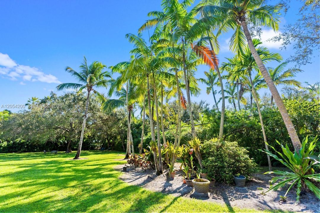 En Venta: $3,495,000 (5 camas, 4 baños, 4166 Pies cuadrados)