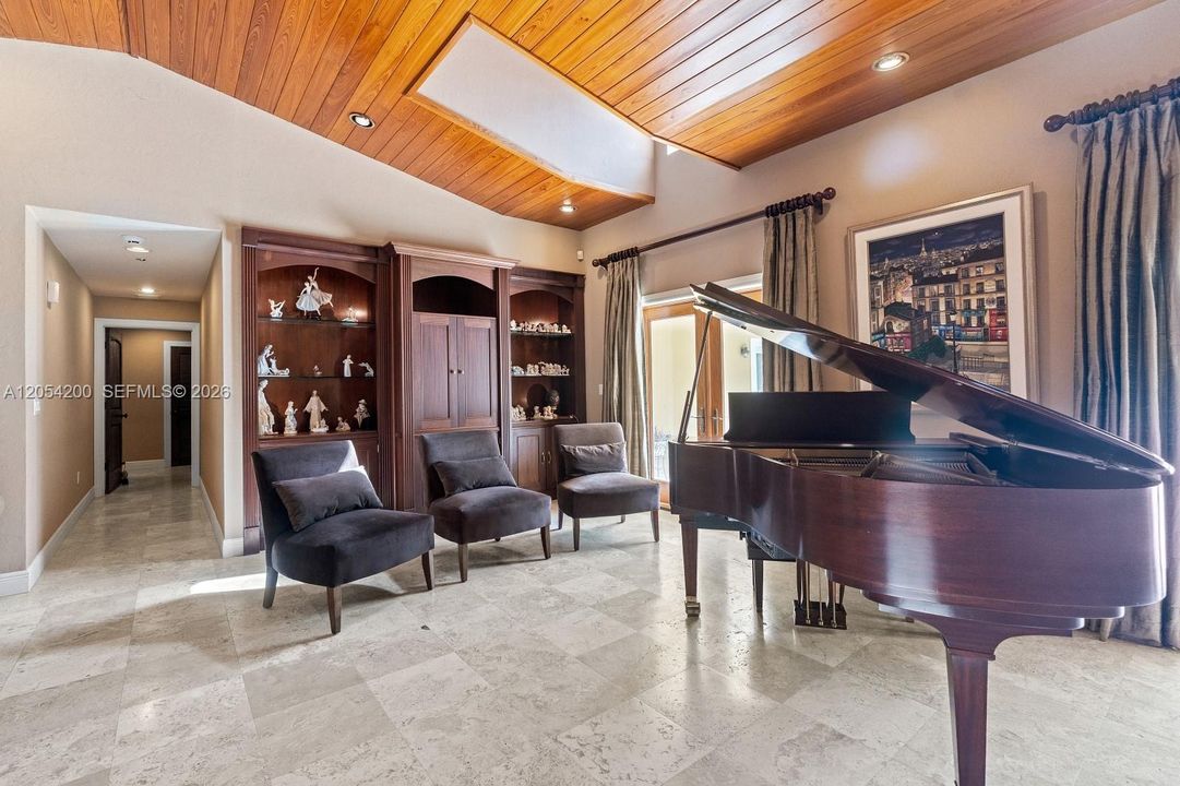 En Venta: $3,495,000 (5 camas, 4 baños, 4166 Pies cuadrados)