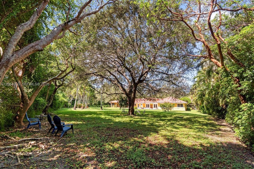 En Venta: $3,495,000 (5 camas, 4 baños, 4166 Pies cuadrados)