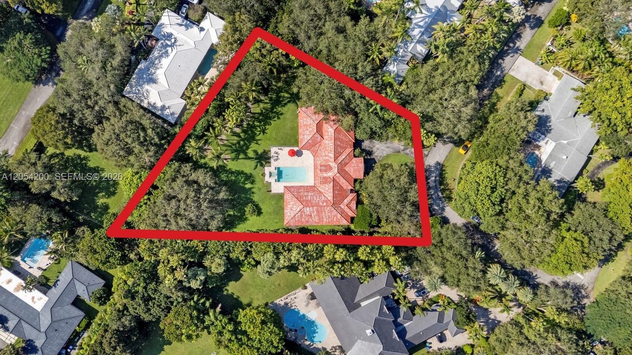 En Venta: $3,495,000 (5 camas, 4 baños, 4166 Pies cuadrados)