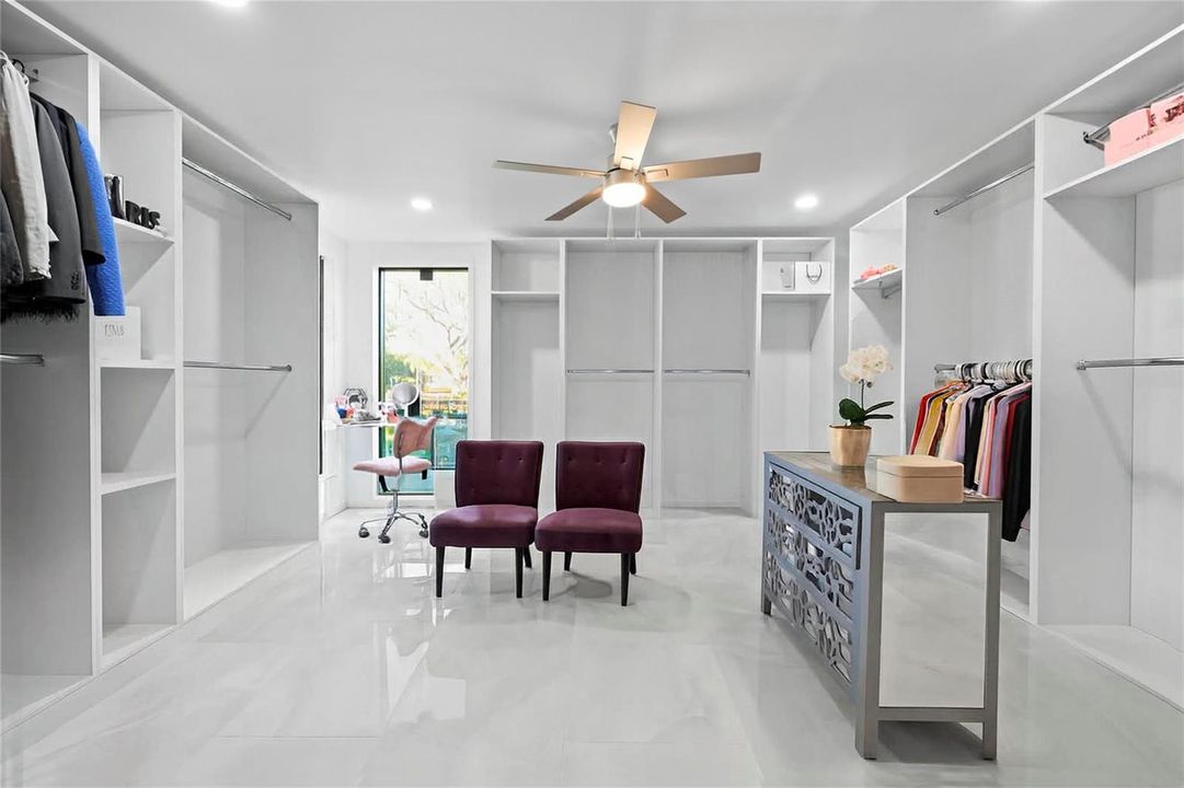 Walk In Closet