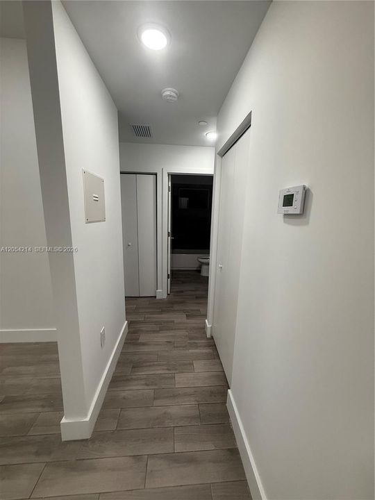 В аренду: $2,500 (2 спален, 2 ванн, 865 Квадратных фут)