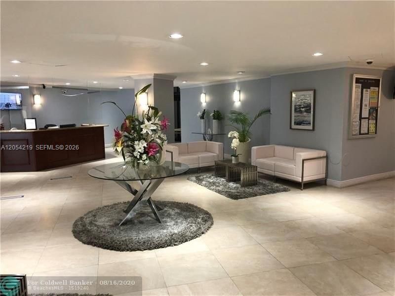 En Venta: $315,000 (2 camas, 2 baños, 1130 Pies cuadrados)