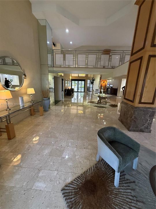 En Venta: $315,000 (2 camas, 2 baños, 1130 Pies cuadrados)