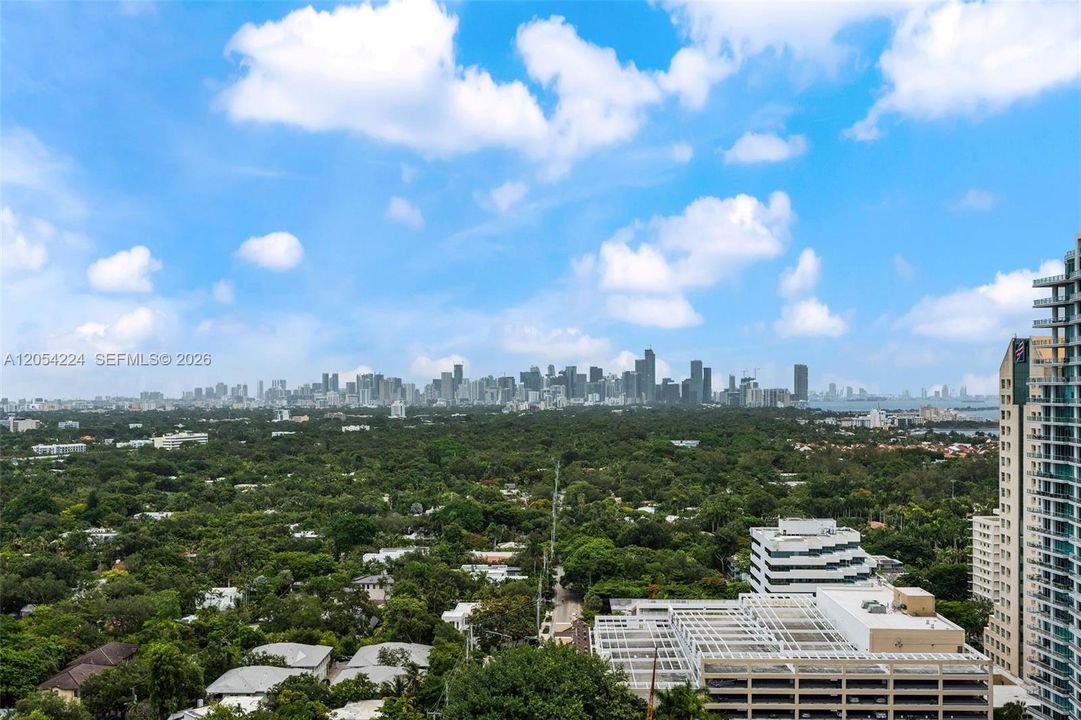 For Sale: $8,995,000 (4 beds, 4 baths, 3555 Square Feet)