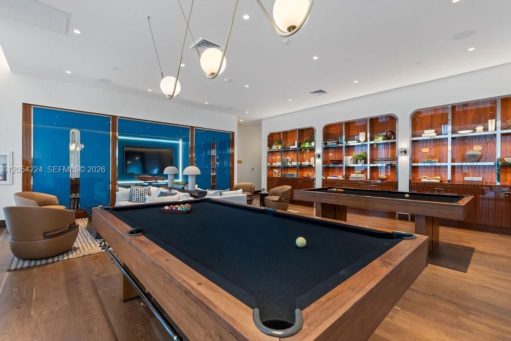 For Sale: $8,995,000 (4 beds, 4 baths, 3555 Square Feet)