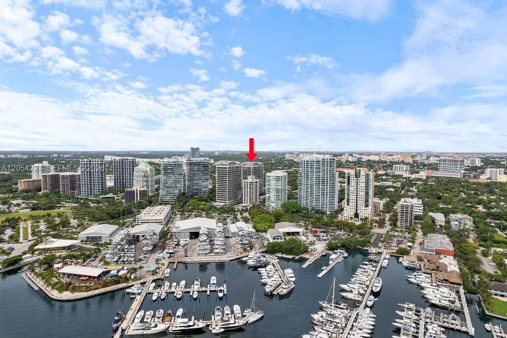For Sale: $8,995,000 (4 beds, 4 baths, 3555 Square Feet)