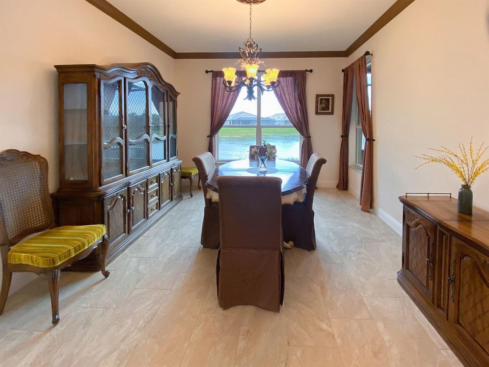 Formal Dining Room