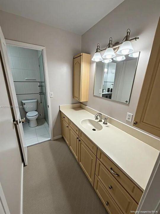 For Rent: $2,000 (1 beds, 1 baths, 736 Square Feet)