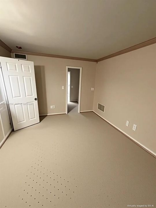 For Rent: $2,000 (1 beds, 1 baths, 736 Square Feet)
