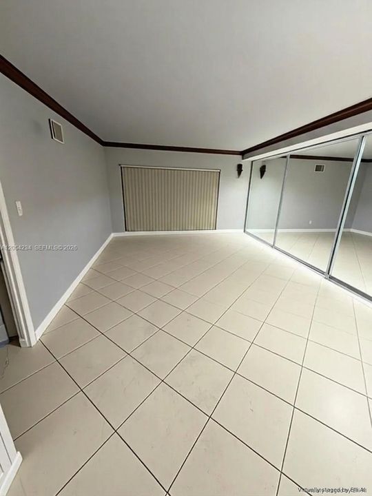 For Rent: $2,000 (1 beds, 1 baths, 736 Square Feet)