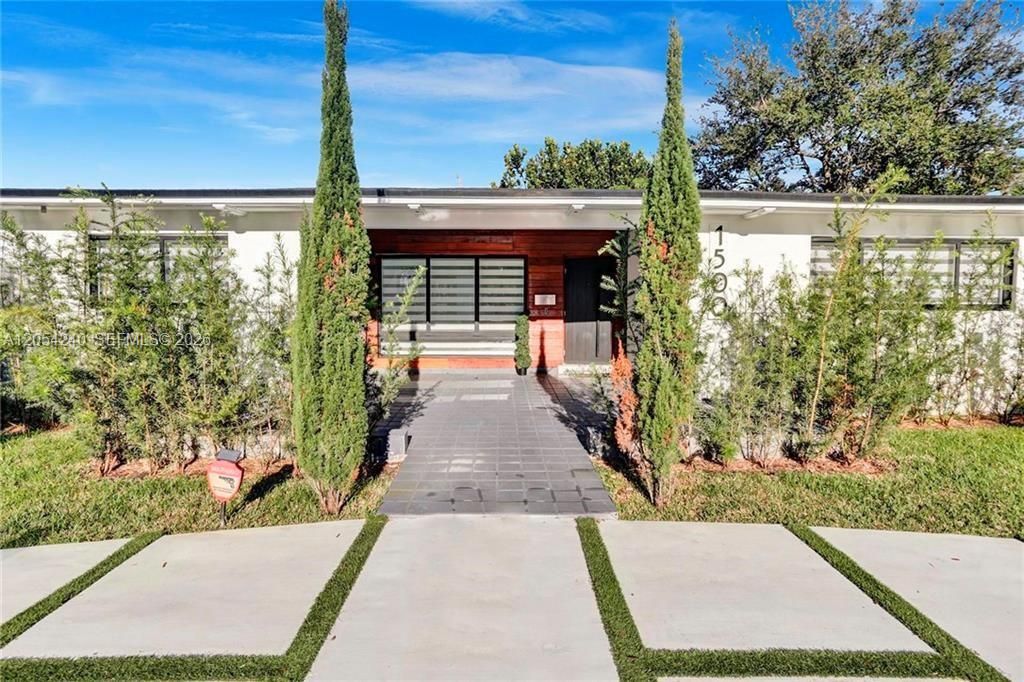 En Venta: $765,500 (3 camas, 2 baños, 1754 Pies cuadrados)