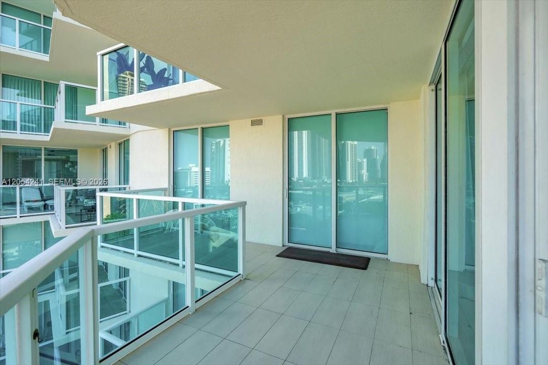 En Venta: $900,000 (3 camas, 2 baños, 1461 Pies cuadrados)