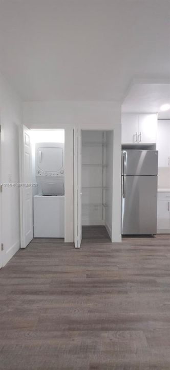 For Rent: $2,000 (1 beds, 1 baths, 451 Square Feet)
