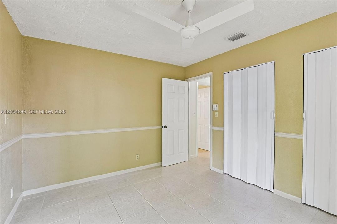 En Venta: $359,999 (2 camas, 2 baños, 1174 Pies cuadrados)