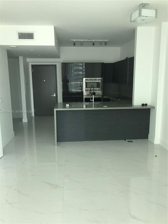 En Venta: $600,000 (1 camas, 1 baños, 748 Pies cuadrados)