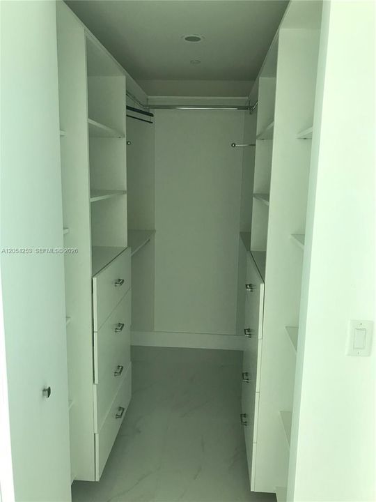 En Venta: $600,000 (1 camas, 1 baños, 748 Pies cuadrados)