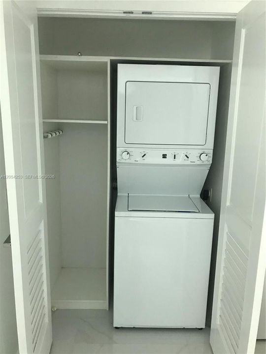 En Venta: $600,000 (1 camas, 1 baños, 748 Pies cuadrados)