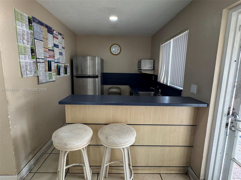В аренду: $2,450 (2 спален, 2 ванн, 1126 Квадратных фут)