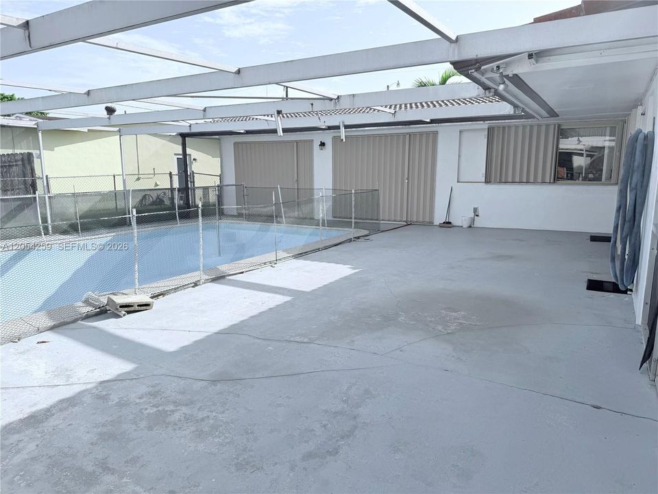 На продажу: $555,000 (3 спален, 2 ванн, 1666 Квадратных фут)