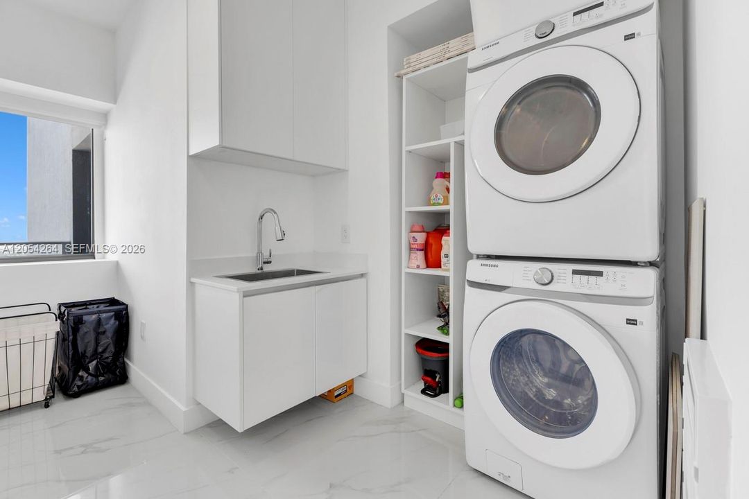 En Renta: $26,800 (4 camas, 5 baños, 2911 Pies cuadrados)