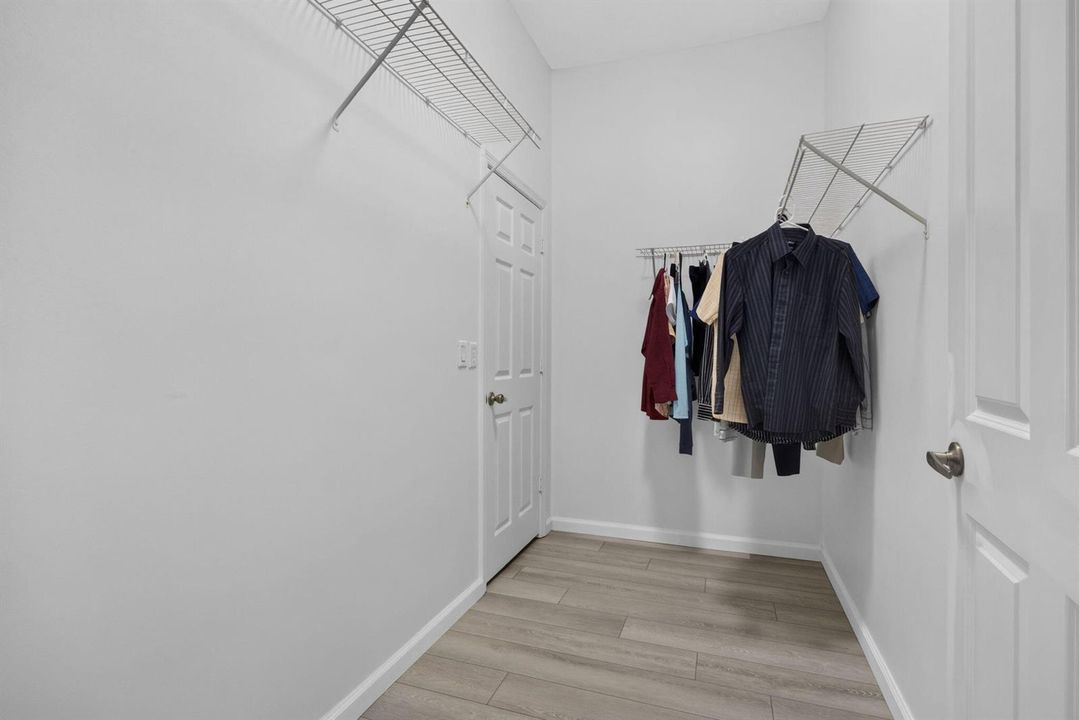 54-web-or-mls-BS1A9054