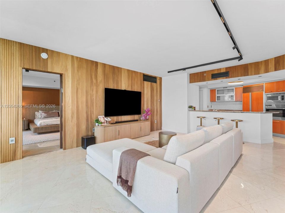 В аренду: $17,900 (2 спален, 2 ванн, 1600 Квадратных фут)