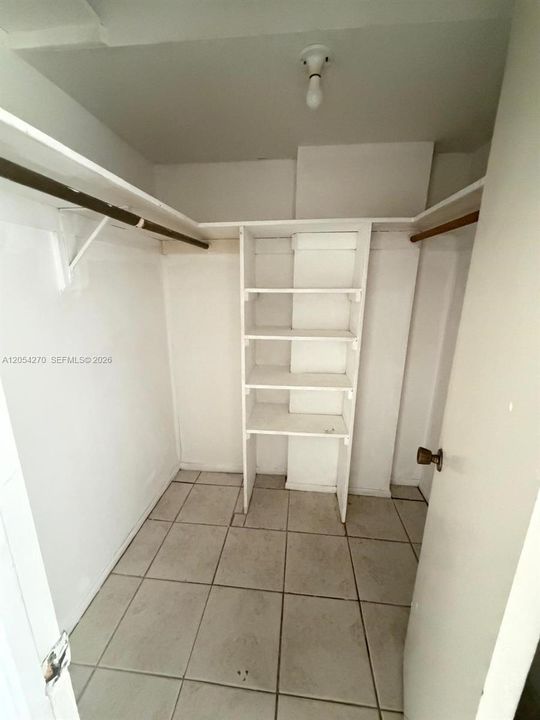 En Venta: $165,000 (2 camas, 2 baños, 1050 Pies cuadrados)