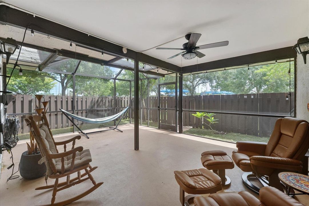 31-2562 NW 99th_031