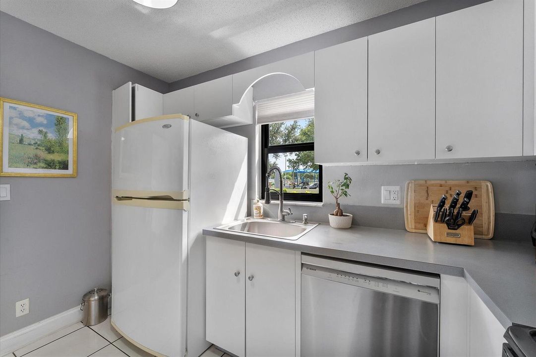 16-2562 NW 99th_016