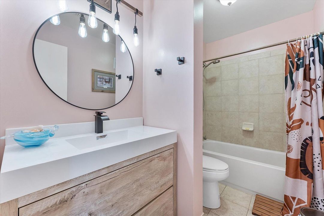 23-2562 NW 99th_023