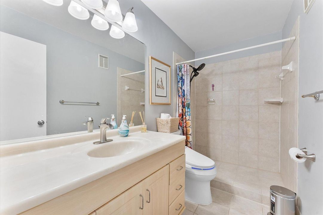 30-2562 NW 99th_030