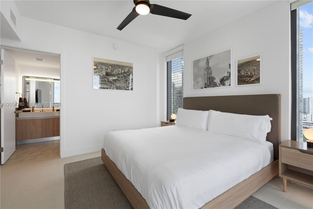For Sale: $1,225,000 (3 beds, 2 baths, 1246 Square Feet)