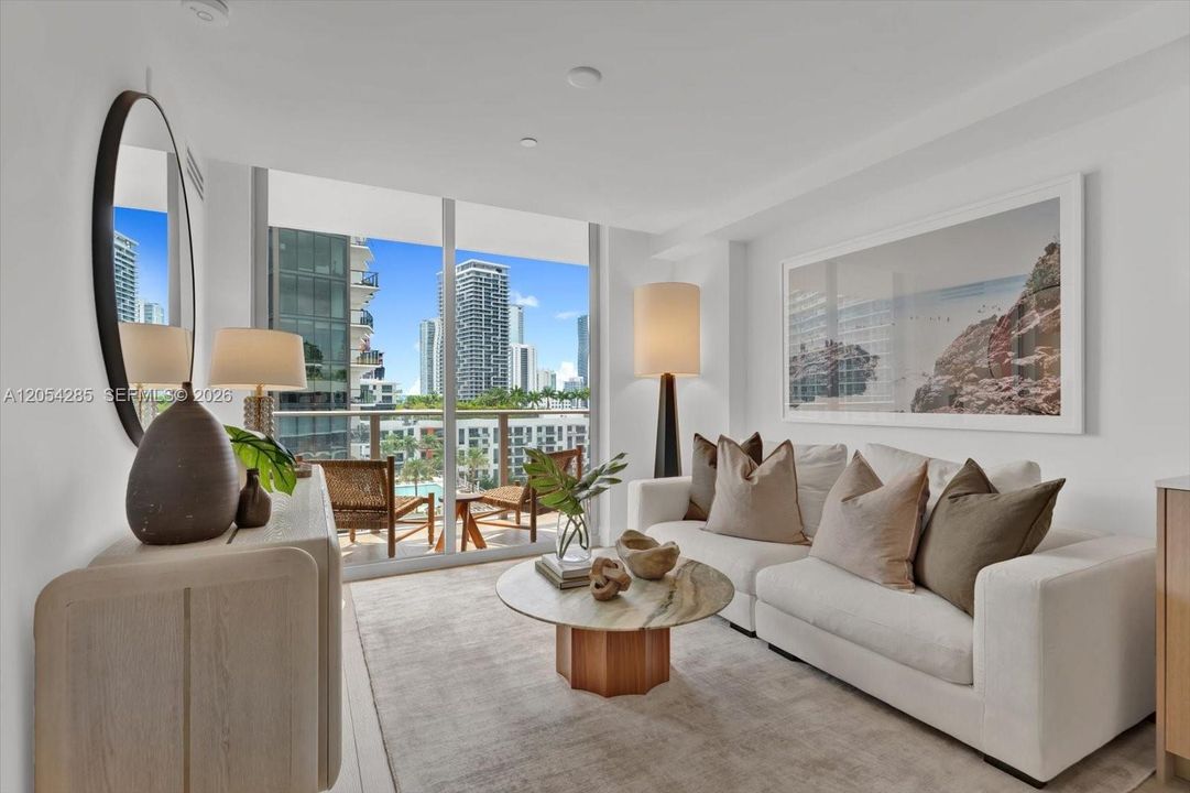 En Venta: $878,900 (1 camas, 1 baños, 598 Pies cuadrados)