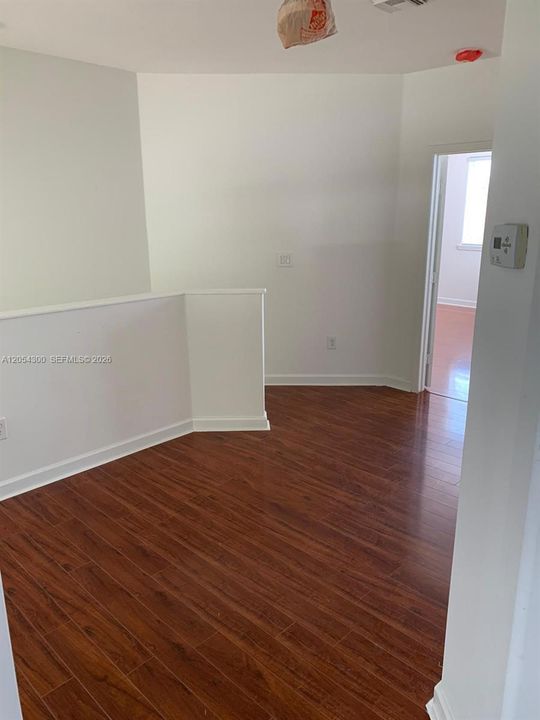 В аренду: $3,700 (3 спален, 2 ванн, 2250 Квадратных фут)