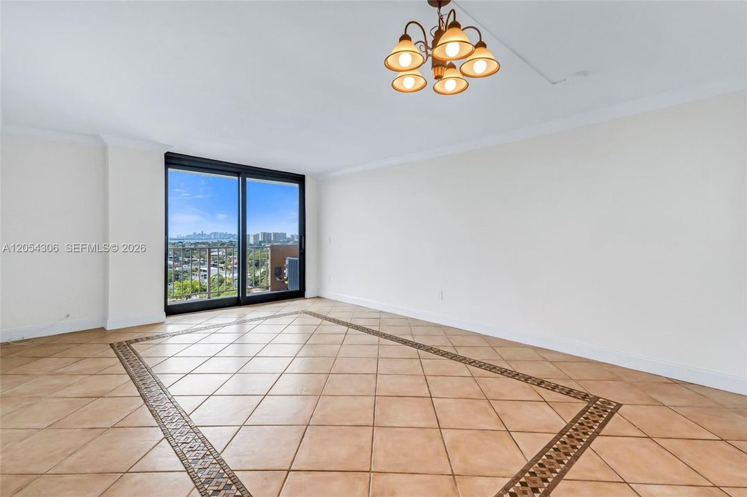 Living/Dining Room