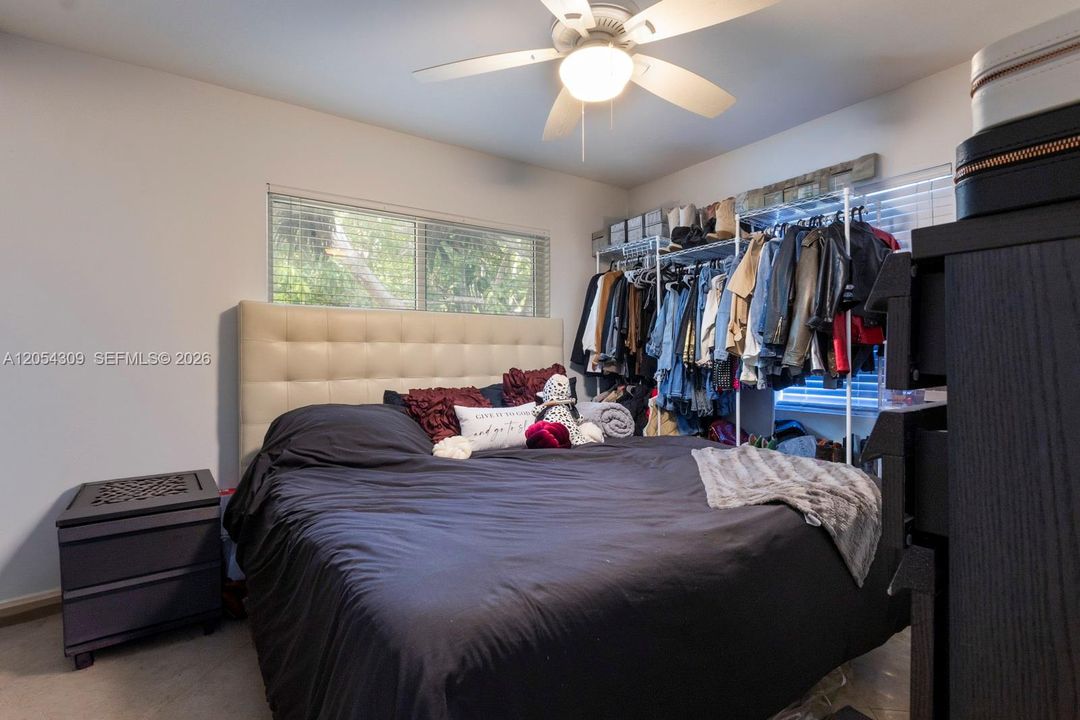 For Rent: $5,000 (3 beds, 2 baths, 1286 Square Feet)