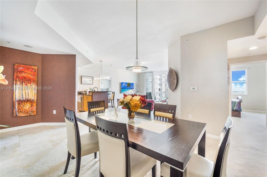 В аренду: $3,499 (2 спален, 2 ванн, 1251 Квадратных фут)
