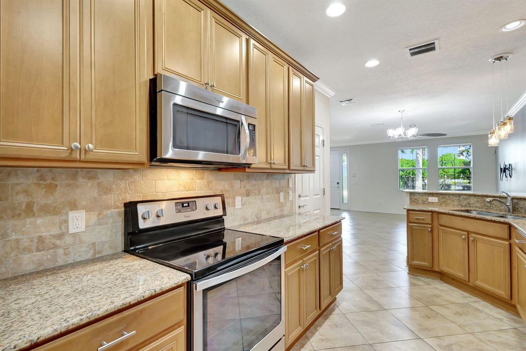 Kitchen 3