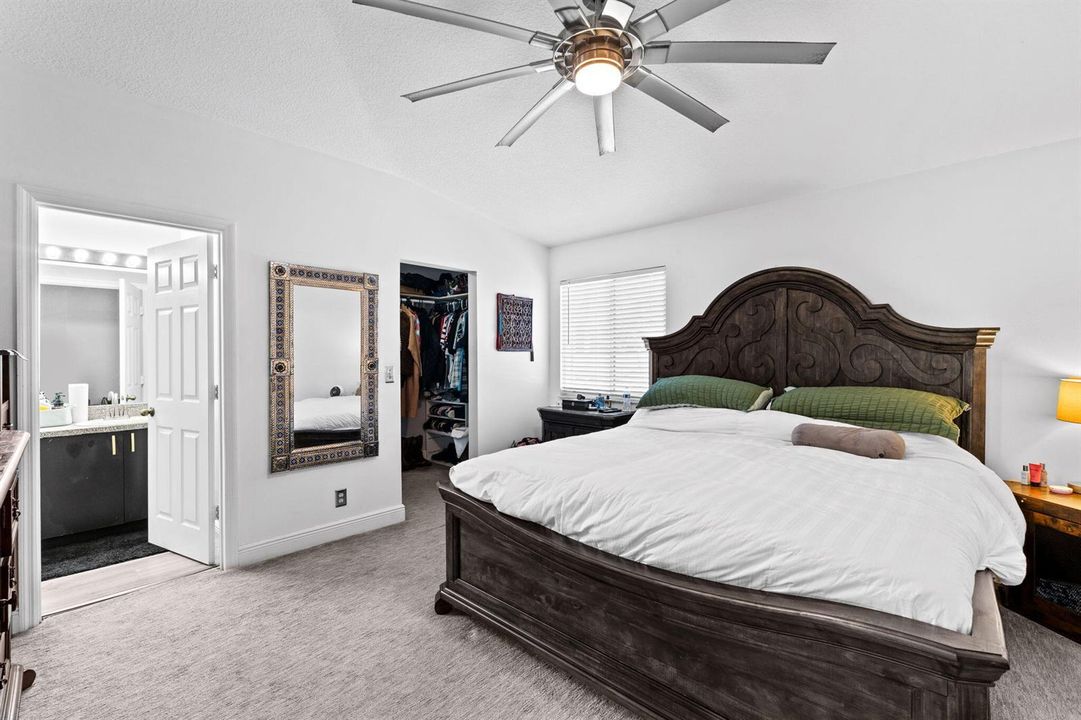 16-web-or-mls-A7404103