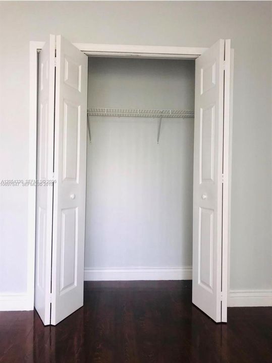 В аренду: $3,500 (3 спален, 2 ванн, 1320 Квадратных фут)