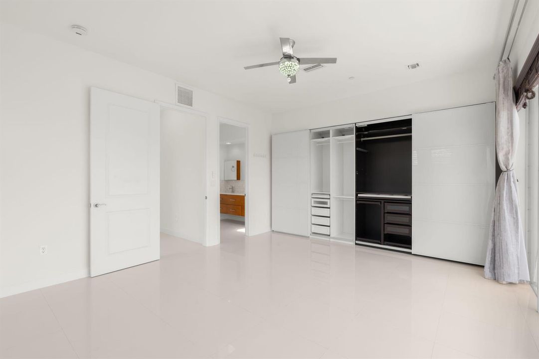 31-web-or-mls-622 NE 10th Ave Fort Laude