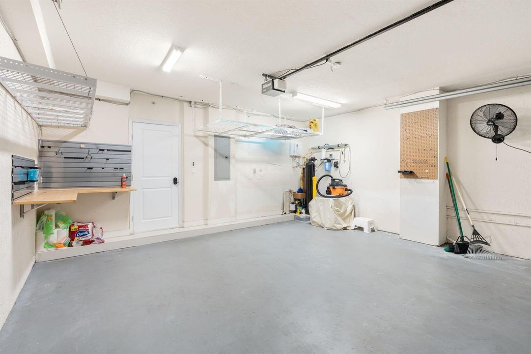 7-web-or-mls-622 NE 10th Ave Fort Lauder