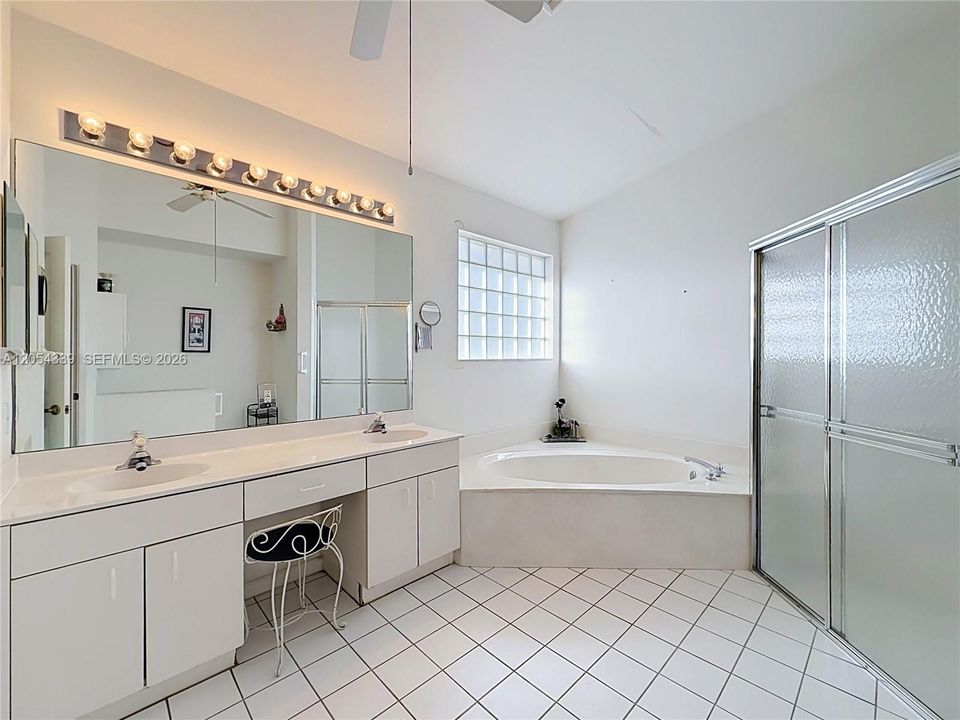 For Sale: $398,900 (3 beds, 2 baths, 2144 Square Feet)