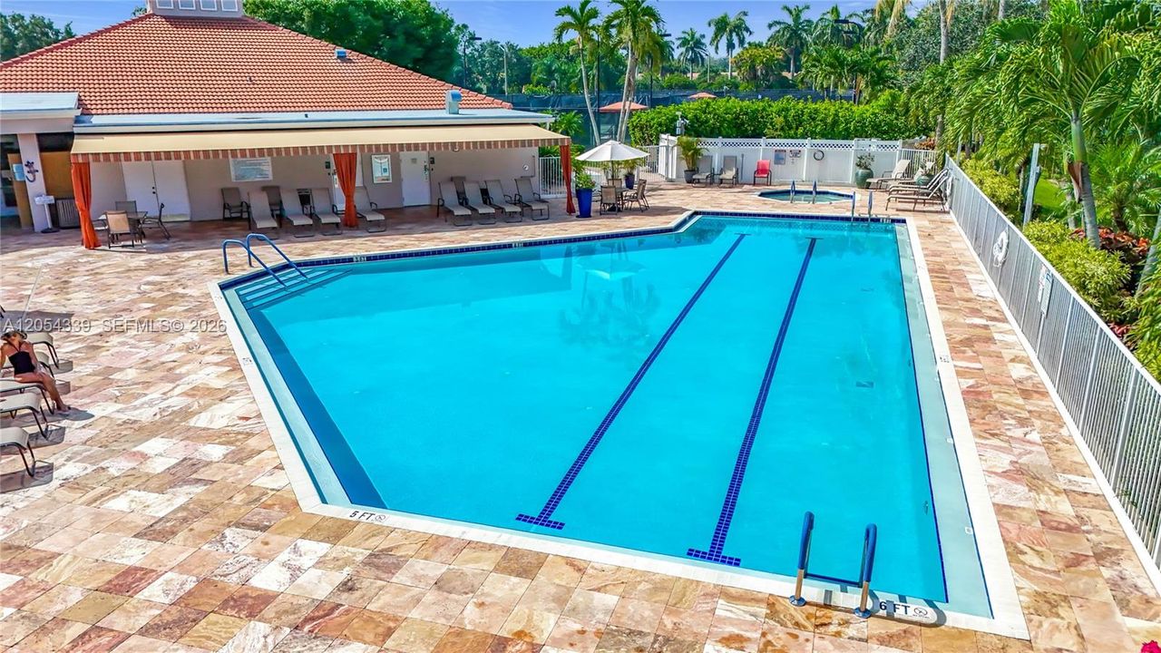 For Sale: $398,900 (3 beds, 2 baths, 2144 Square Feet)
